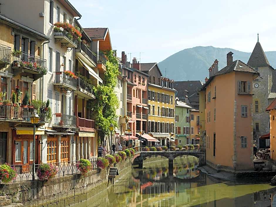 Adagio Annecy Centre Aparthotel