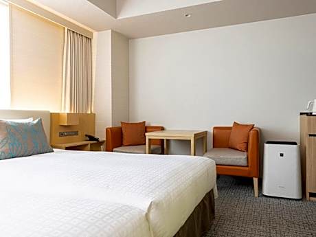 Residential Twin Room (2 Adults) - Non-Smoking