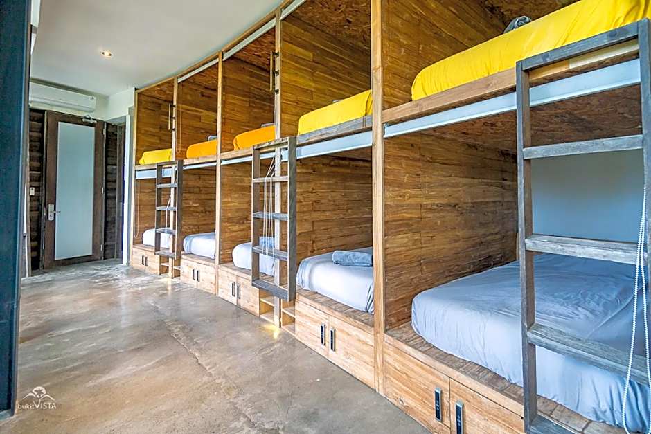 Bong Hostel Nusa Lembongan by Bukit Vista