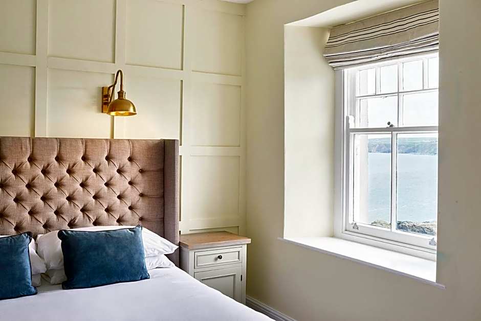 Outlaw's Guest House