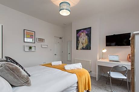 Townhouse @ 130 West Street Crewe