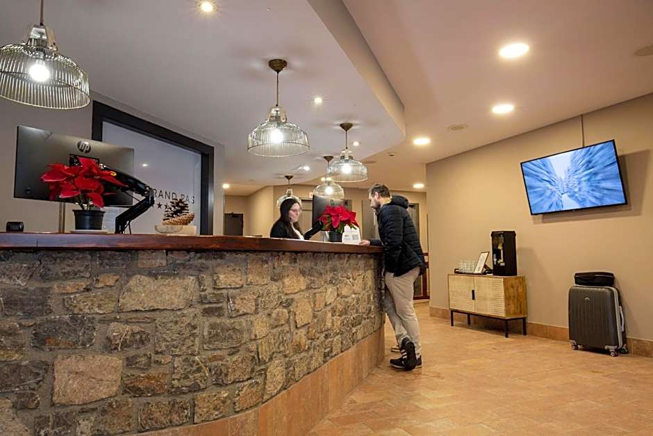 Hotel Grand Pas by Nexta