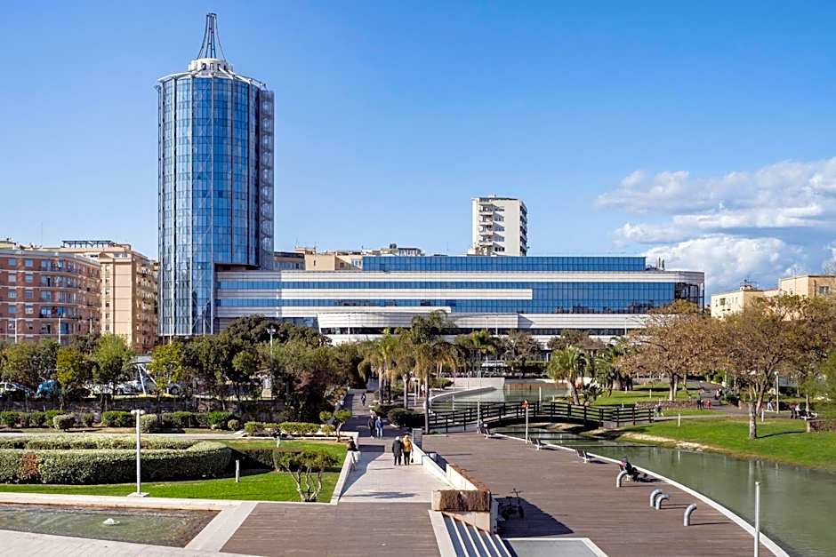 UNA HOTELS T Hotel Cagliari
