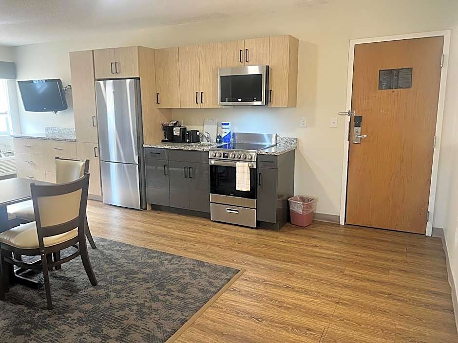 Residences at Solomon Pond