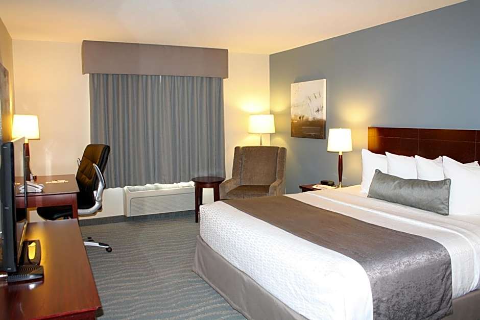 Best Western Rocky Mountain House Inn & Suites