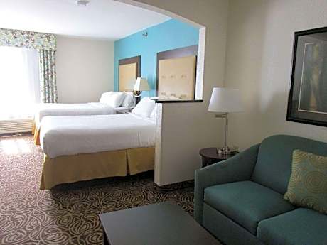 1 King Bed, Suite, Nonsmoking