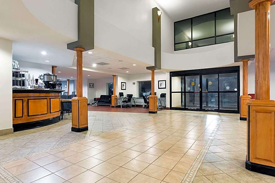 Wingate by Wyndham Athens Near Downtown