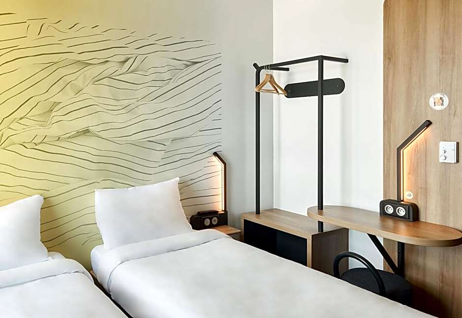 Photo 1 of 6 of Twin Room