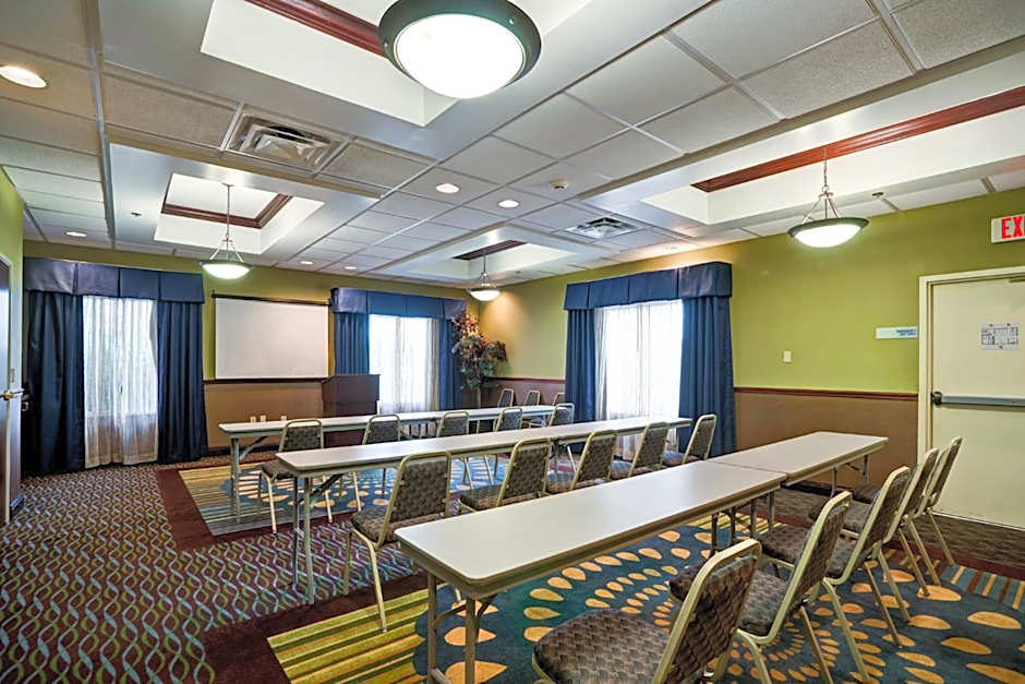 Holiday Inn Express Hotel & Suites Christiansburg By IHG