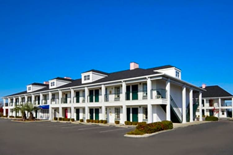 Baymont by Wyndham Georgetown/Near Georgetown Marina