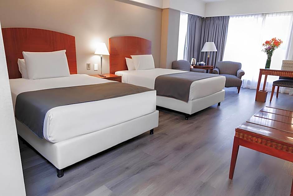 DoubleTree by Hilton Buenos Aires