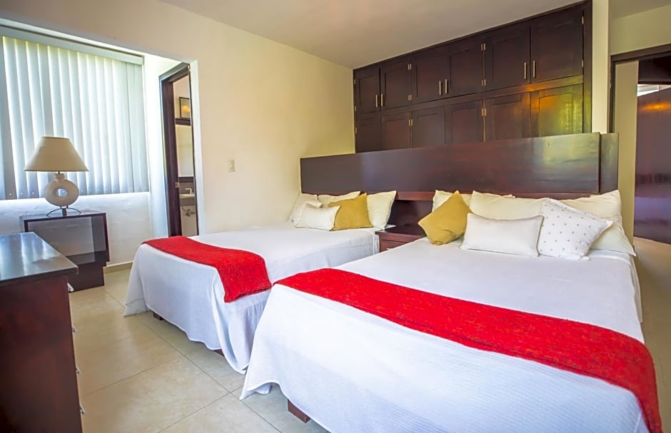 Las Gaviotas Hotel & Suites