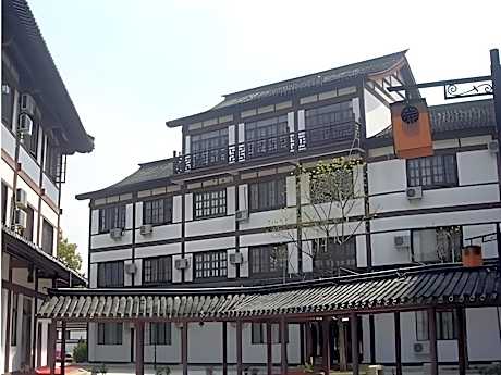 GreenTree Inn Changshu Fangta Park Pedestrian Street Business Hotel