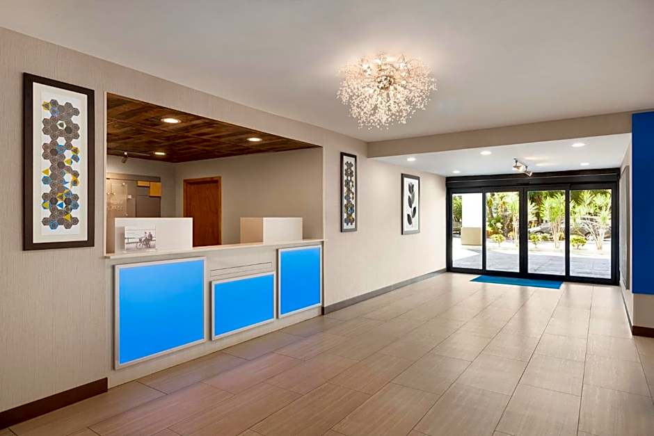 Holiday Inn Express Vero Beach-West By IHG