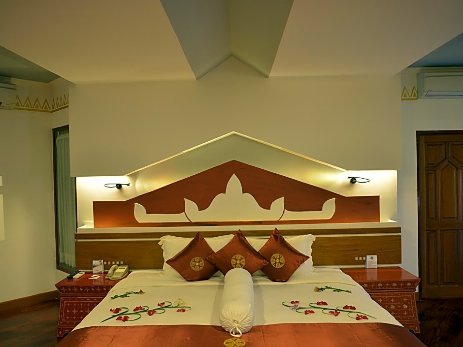 Ananta Bagan Hotel