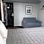 Monashee Lodge