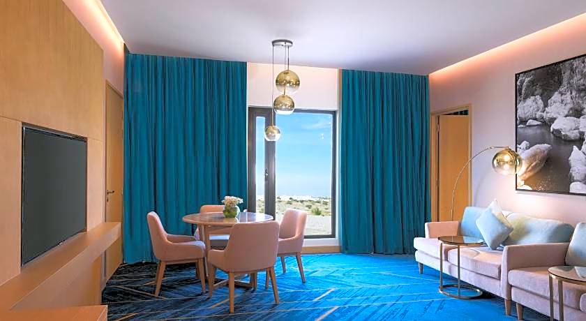 Maani Muscat Hotel and Apartments