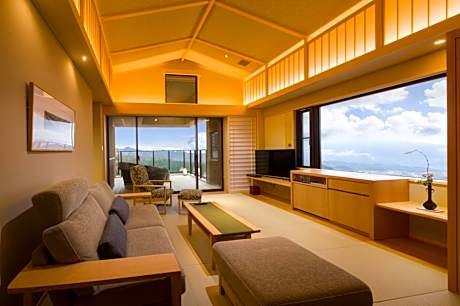 Luxury Room with Tatami Area and Open-Air Bath - Top Floor