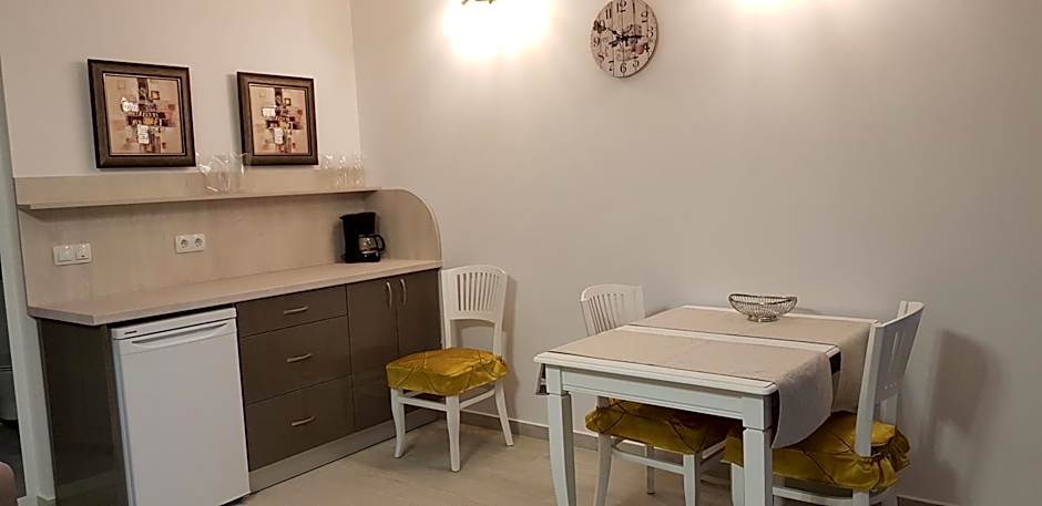 Aparthotel Olympus Plaza - SPA & Indoor Pool