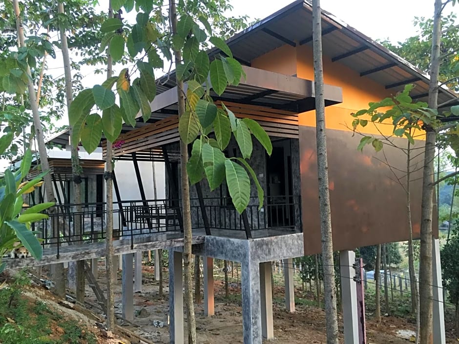 Baan Rai Phufah Resort Chiangrai