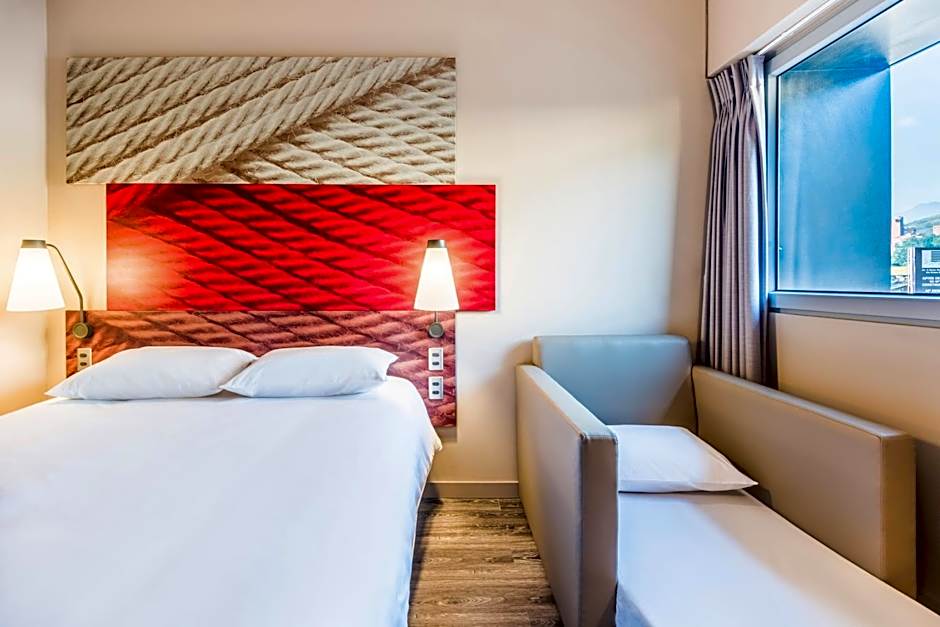 Ibis Cali Granada