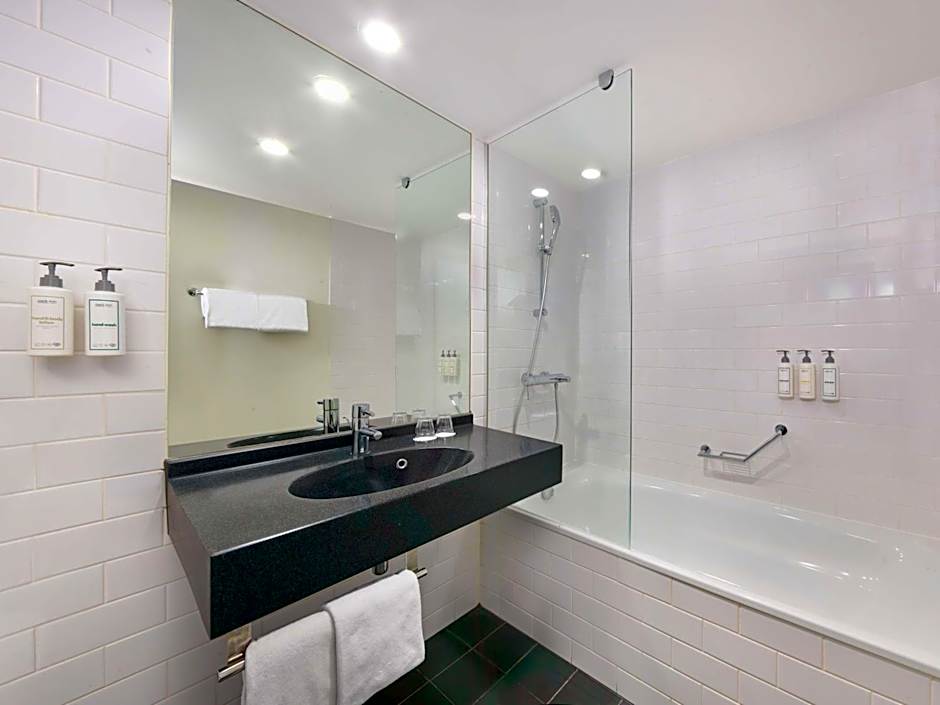 Park Inn by Radisson Brussels Centre Midi