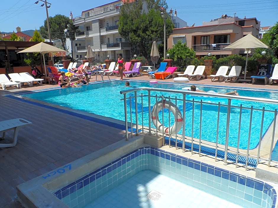 Sebnem Apart & Studio