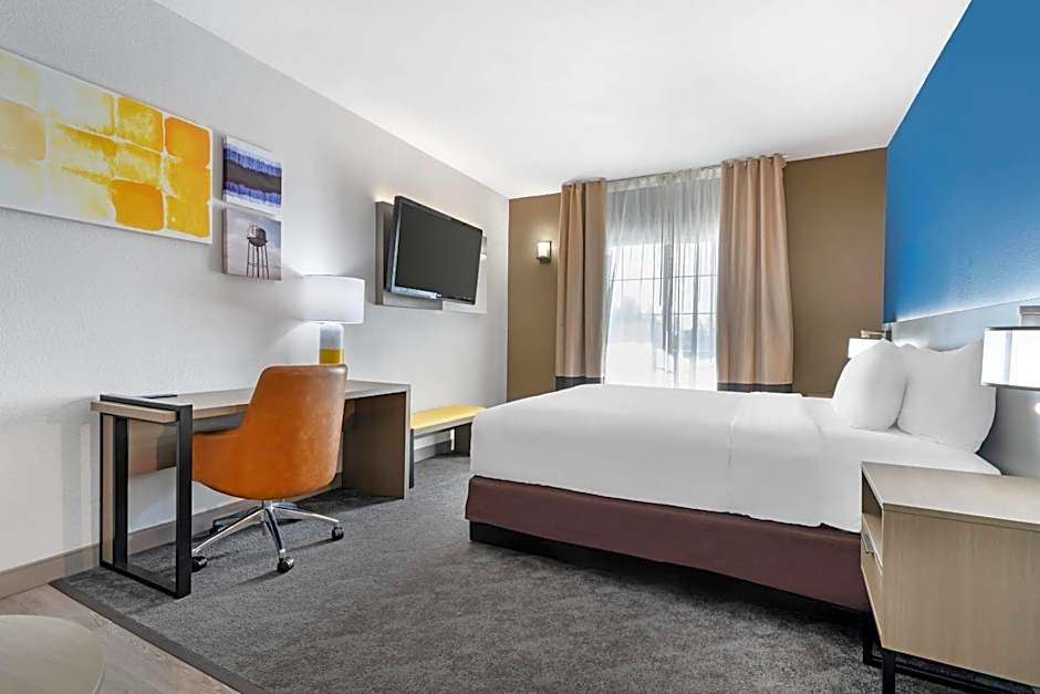 Comfort Inn & Suites Sacramento