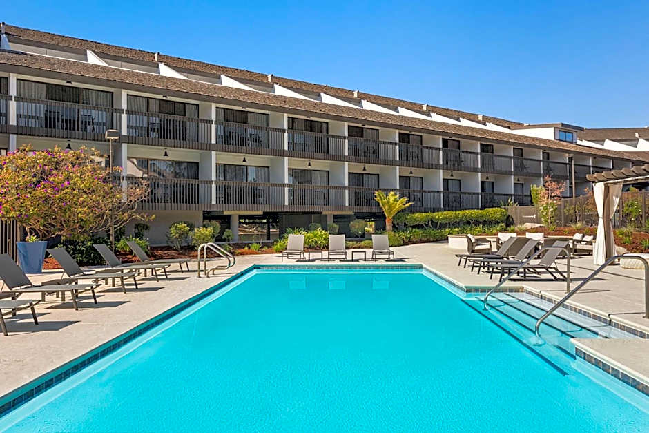 Hilton Garden Inn Monterey