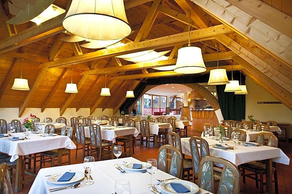 Hotel Makar Sport & Wellness