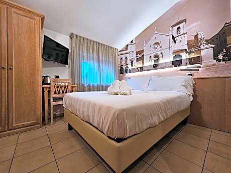 Economy Double Room