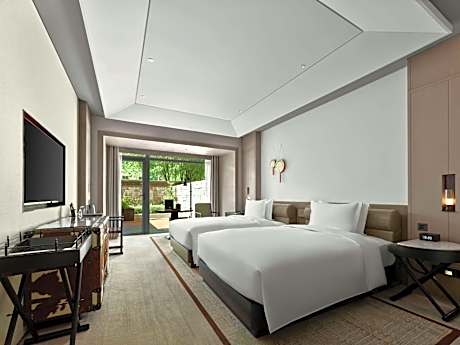 Twin Guest Room with Courtyard
