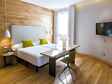 Petit Double Room