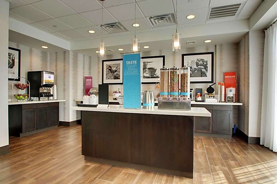 Hampton Inn-By Hilton-Pawtucket RI