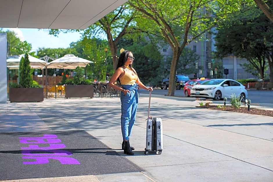 YOTEL Washington DC