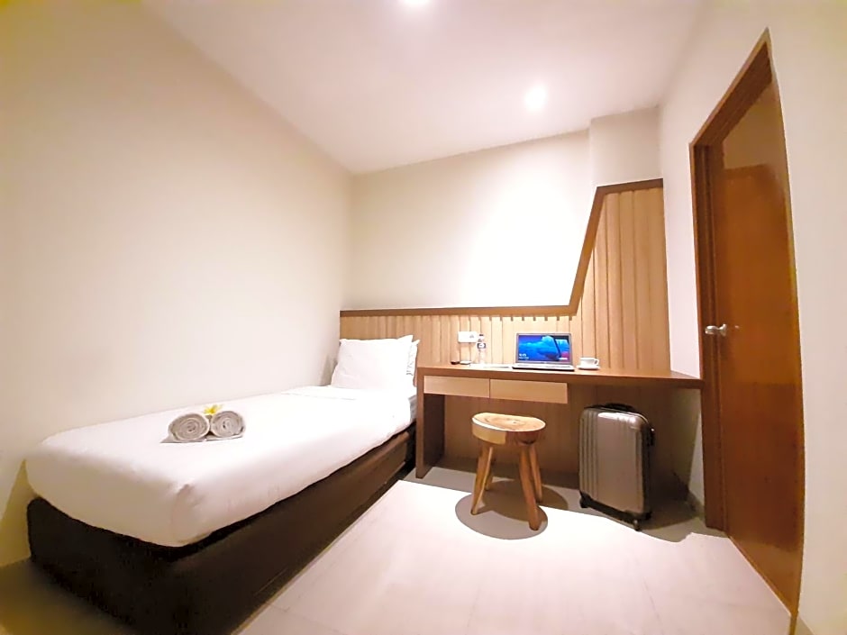 Hotel Pantes Kota Lama Semarang