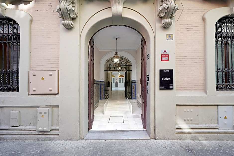 Numa Seville Solea