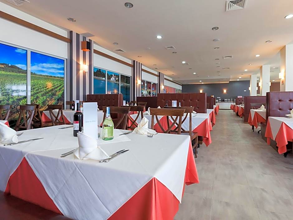 Sol Luna Bay - All Inclusive