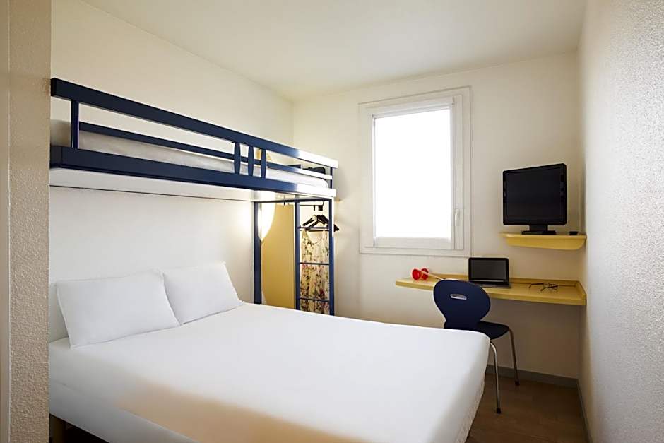ibis budget Orly Chevilly Tram 7