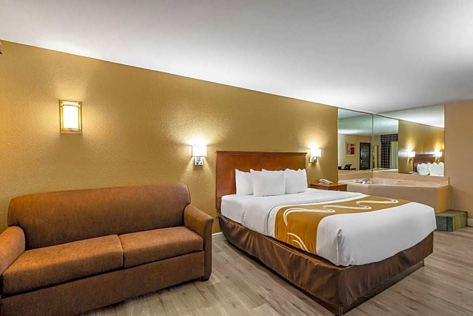 Quality Inn