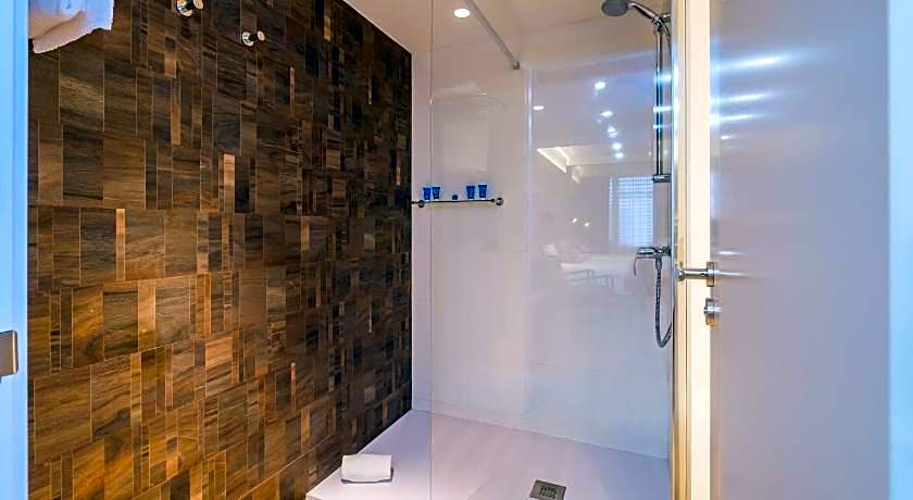 Apartmentos Eurobuilding 2