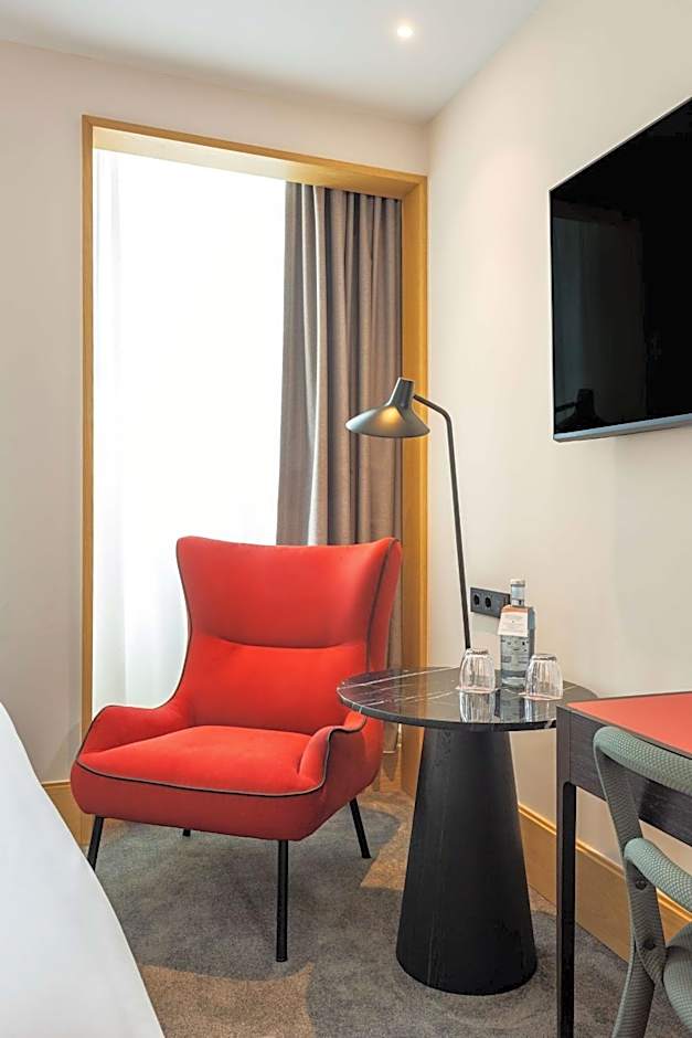 Arts Hotel Porto, Tapestry Collection by Hilton