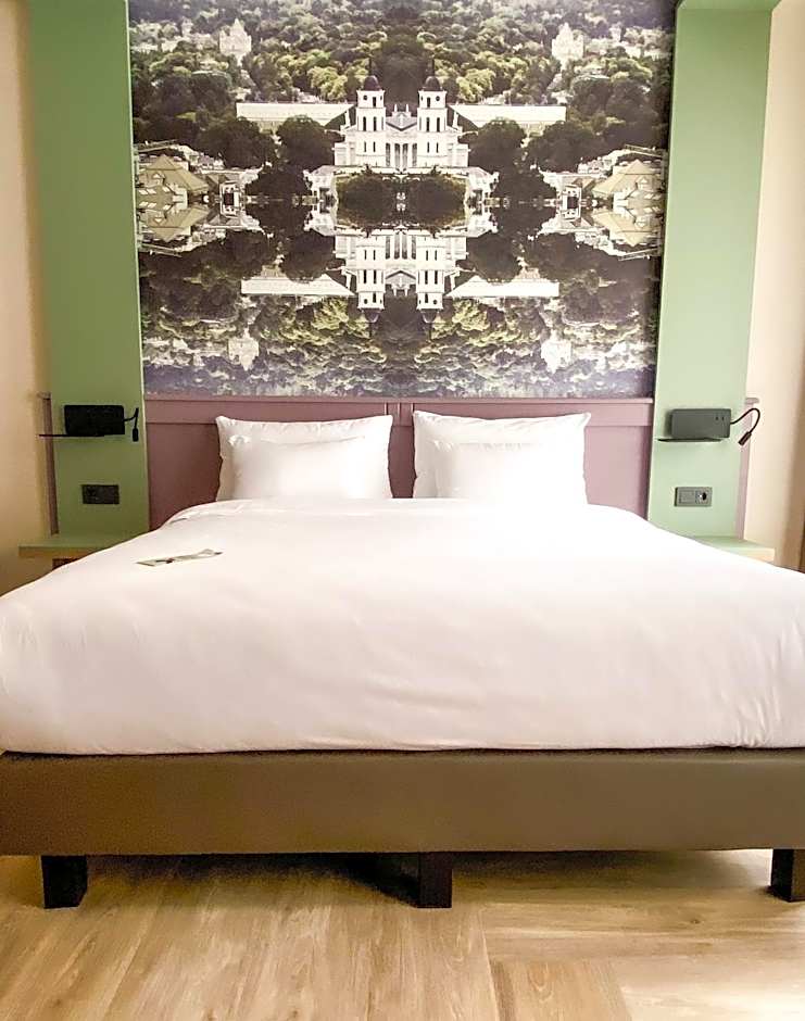 CONTI HOTEL VILNIUS, Conference Centre, Restaurant & Bar