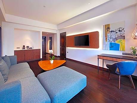 Executive King Suite