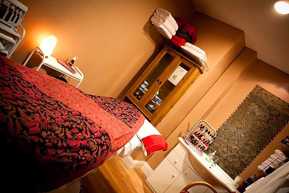 Lancaster House Hotel