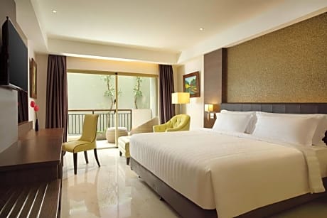 Deluxe King Room with Free Daily Shuttle to Ubud City