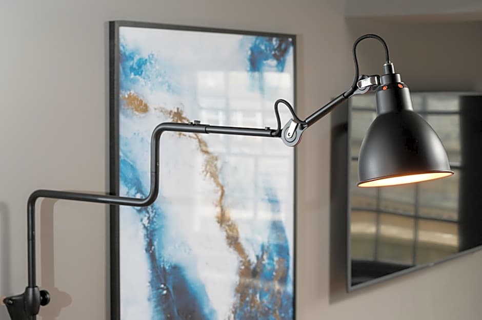 Hiding Space - Trim Street Apartments