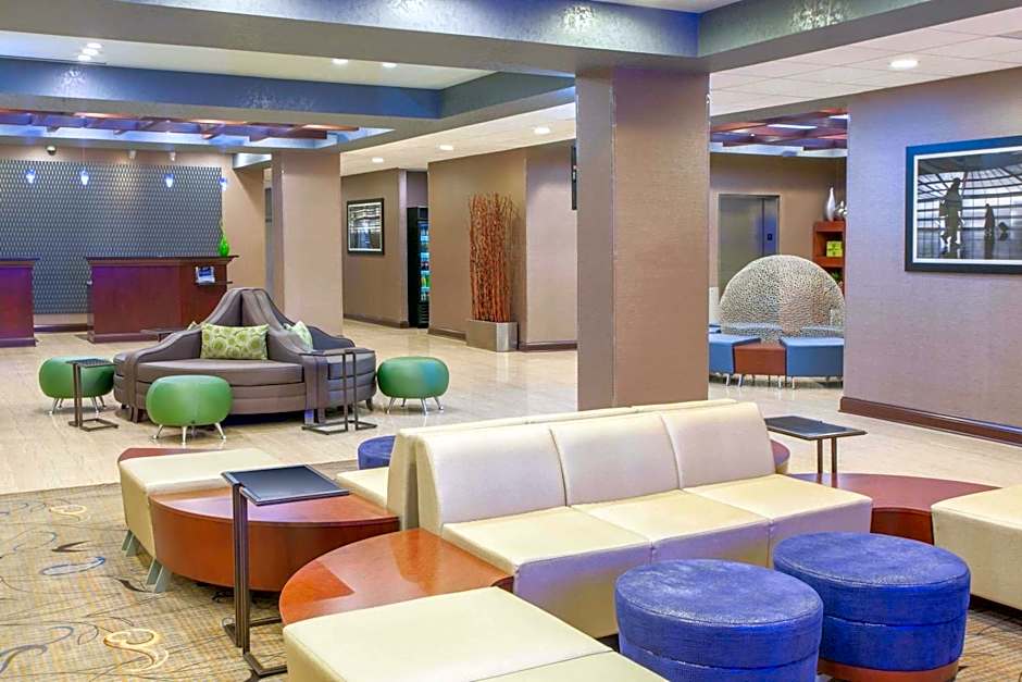 Wyndham Garden Elk Grove Village / O'Hare