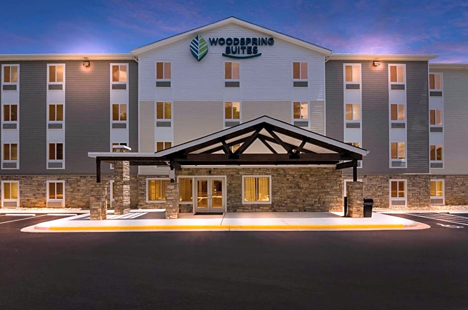 WoodSpring Suites Lynchburg VA