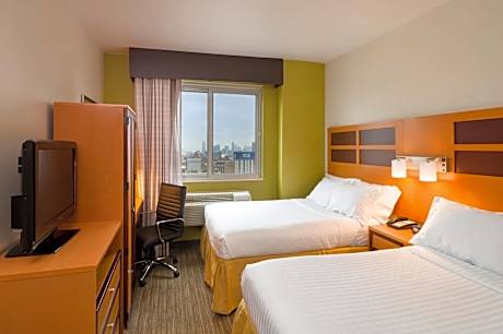 Double Room with Two Double Beds High Floor